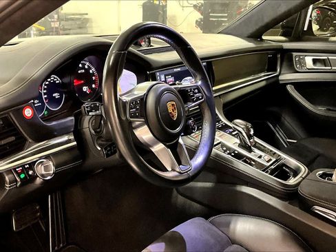 Used 2019 Porsche Panamera GTS w/ Premium Package Plus image 13