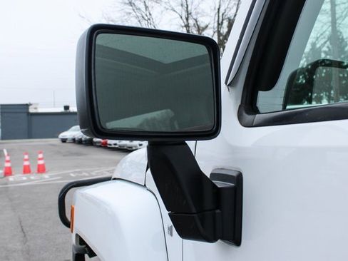 Used 2008 HUMMER H3 Luxury image 8