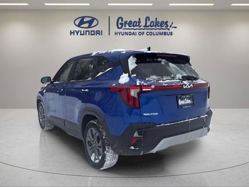 Used 2024 Kia Seltos LX image 4