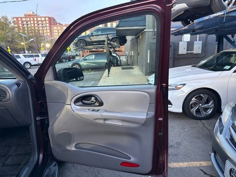 Used 2006 Chevrolet TrailBlazer LT image 10