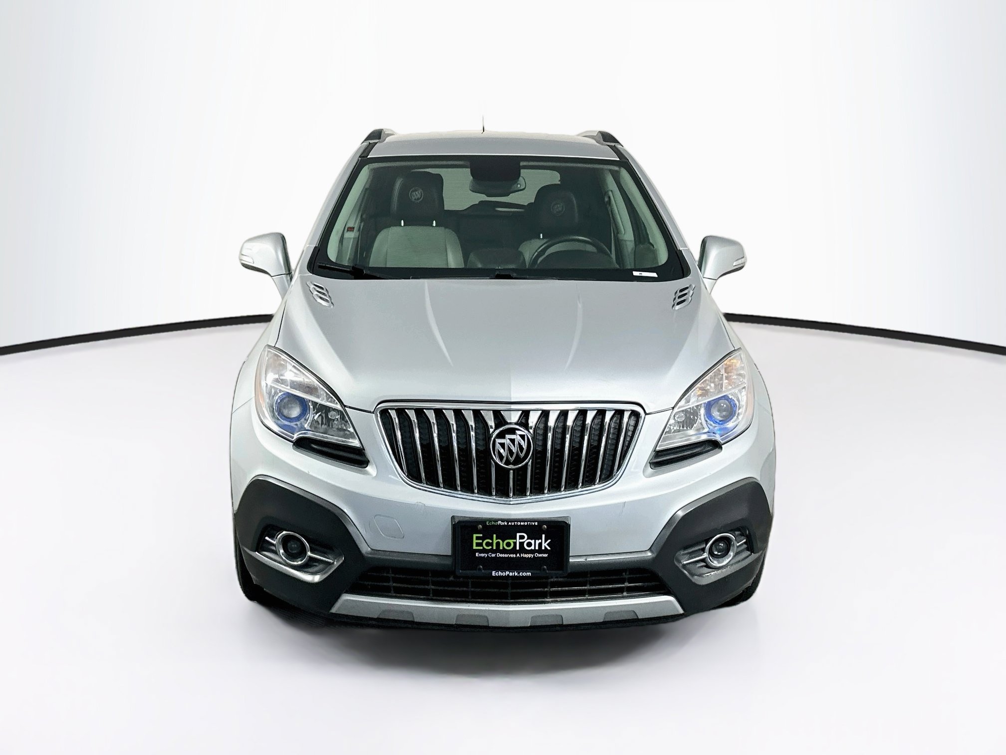 Used 2015 Buick Encore Convenience FWD image 2