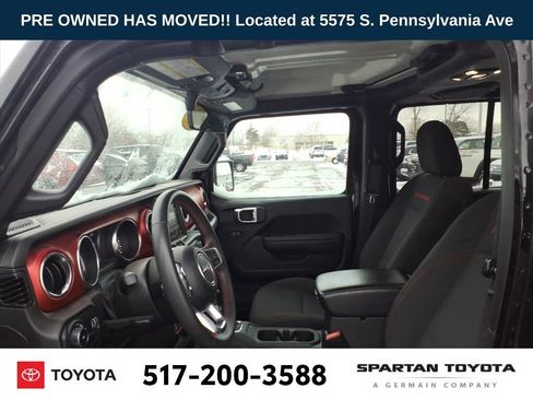 Used 2023 Jeep Wrangler Unlimited Rubicon image 13