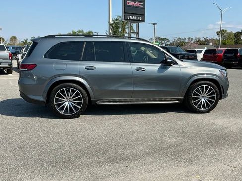 Used 2023 Mercedes-Benz GLS 450 4MATIC image 9