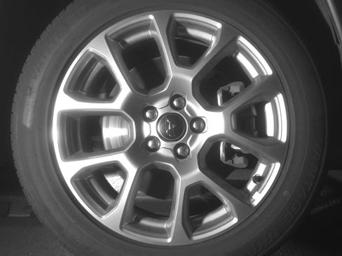 Used 2025 Jeep Compass Limited image 13