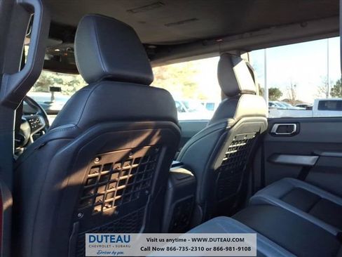 Used 2022 Ford Bronco Black Diamond image 8
