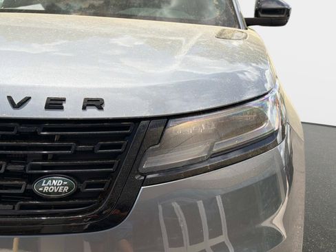 New 2026 Land Rover Range Rover Velar Dynamic SE AWD/4WD image 9