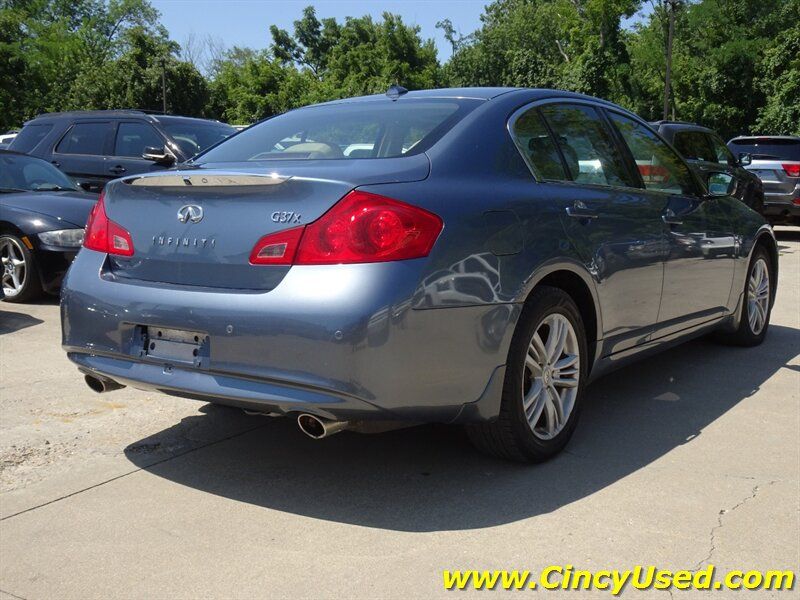 Used 2010 INFINITI G37 x Sedan w/ Premium Pkg AWD/4WD image 7