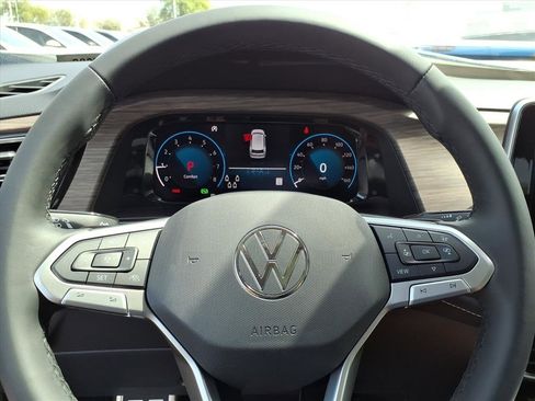 New 2026 Volkswagen Atlas SEL Premium R-Line image 12