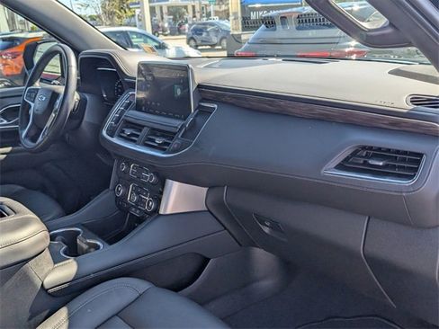 Certified 2023 Chevrolet Tahoe Z71 w/ Luxury Package image 16