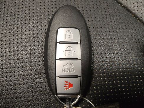 Used 2019 Nissan Murano SL w/ SL Technology Package FWD image 32