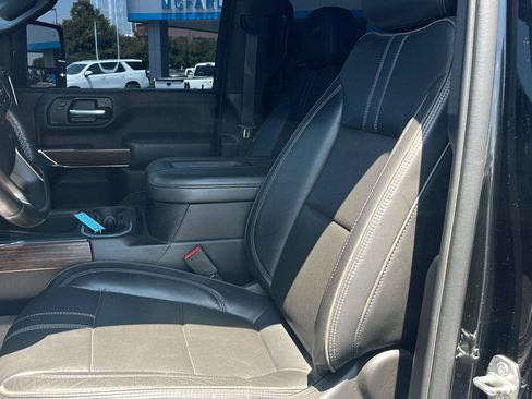 Used 2022 Chevrolet Silverado 3500 High Country AWD/4WD image 19