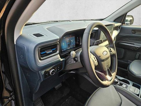 New 2025 Ford Maverick Lobo image 3