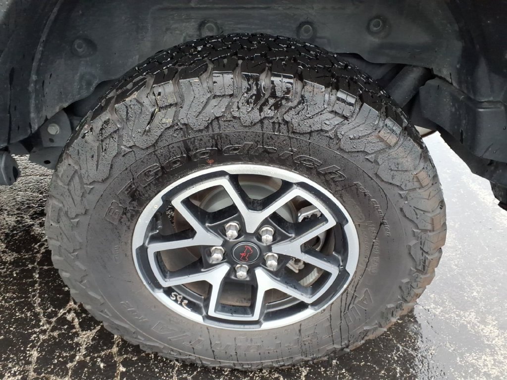 Certified 2025 Jeep Wrangler Unlimited Rubicon w/ Safety Group AWD/4WD image 5