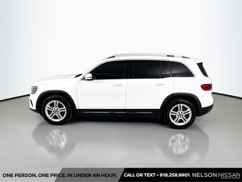 Used 2021 Mercedes-Benz GLB 250 4MATIC image 8