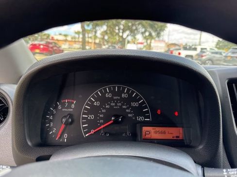 Used 2020 Nissan NV200 SV image 29