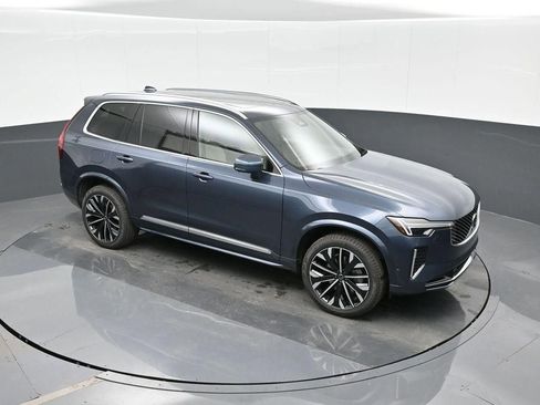 New 2026 Volvo XC90 B6 Plus image 20