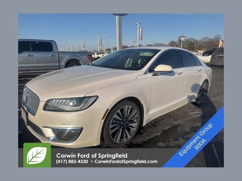 Used 2019 Lincoln MKZ Reserve image 1
