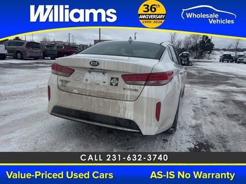 Used 2017 Kia Optima EX image 22