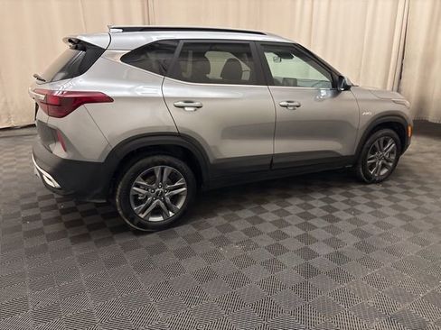 Certified 2023 Kia Seltos S image 4