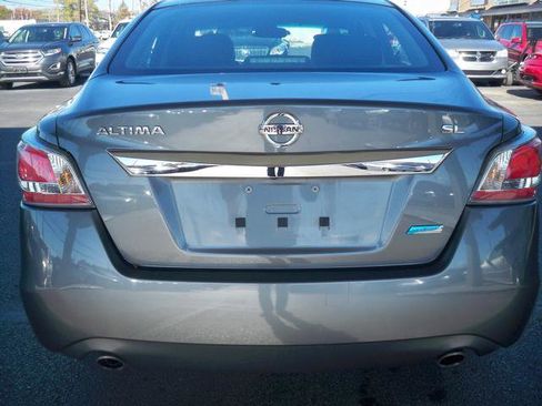 Used 2014 Nissan Altima 2.5 SL w/ Moonroof Package image 4
