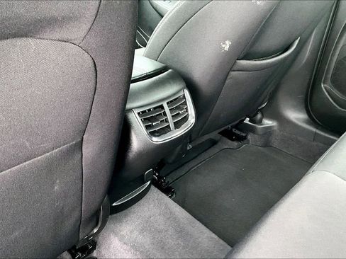 Used 2023 Chevrolet Malibu LT image 10