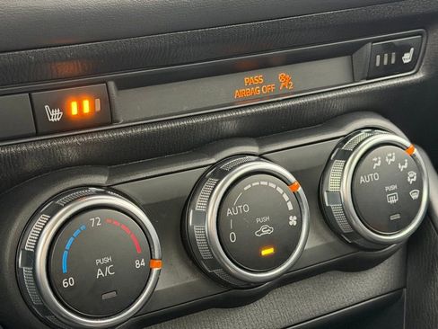 Used 2019 MAZDA CX-3 Touring image 18