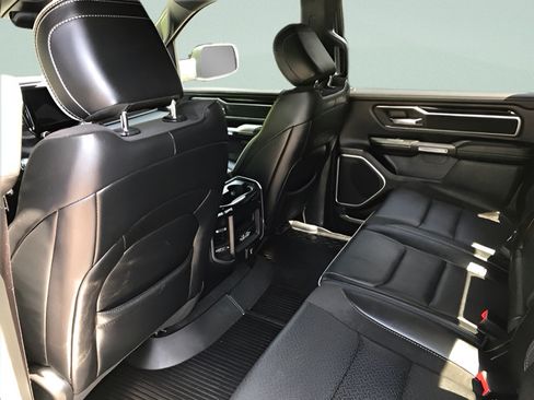 Used 2021 RAM 1500 Laramie w/ Sport Appearance Package AWD/4WD image 11