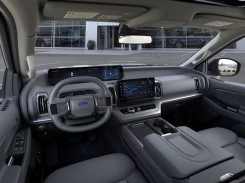 New 2025 Ford Expedition Max Active image 10