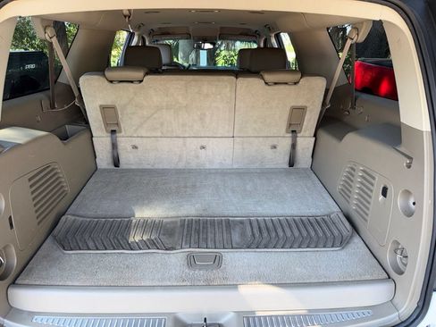 Used 2015 Chevrolet Suburban LT w/ Max Trailering Package RWD image 28