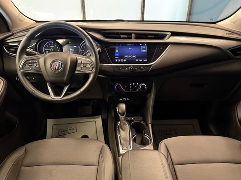 Used 2022 Buick Encore GX Preferred w/ Cold Weather Comfort Package FWD image 9