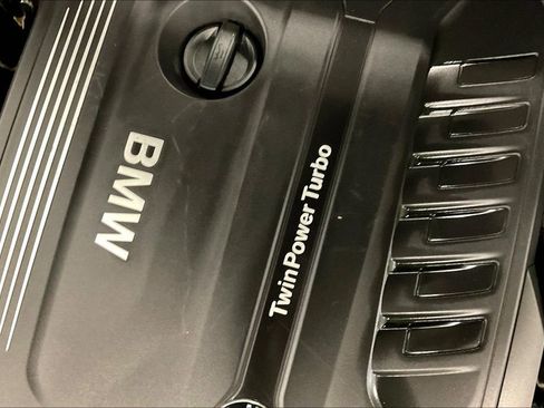 Used 2018 BMW 640i Gran Turismo xDrive AWD/4WD image 31