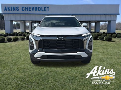 New 2026 Chevrolet Equinox ACTIV w/ Convenience Package III FWD image 2