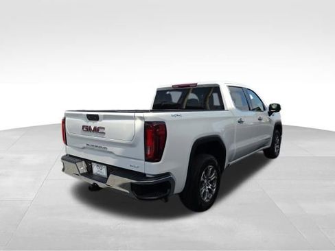 Used 2025 GMC Sierra 1500 SLT AWD/4WD image 6