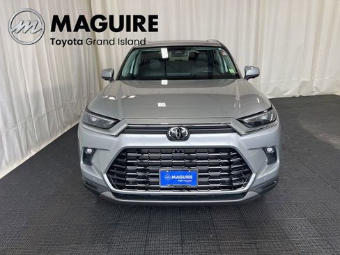 Used 2024 Toyota Grand Highlander Platinum image 34