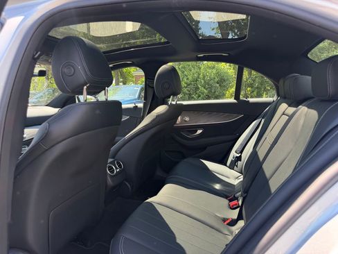 Used 2021 Mercedes-Benz E 350 4MATIC Sedan image 29