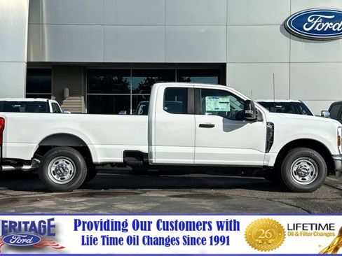 New 2026 Ford F250 XL w/ XL Chrome Package image 3