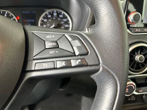 Used 2024 Nissan Sentra S image 17
