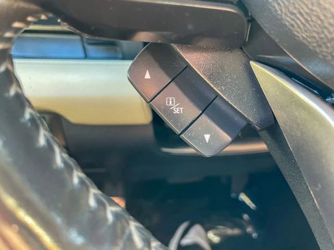 Used 2020 Subaru Ascent Touring AWD/4WD image 16
