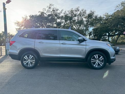Used 2016 Honda Pilot EX image 4