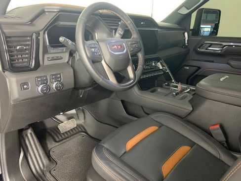 Used 2025 GMC Sierra 3500 AT4 w/ AT4 Premium Plus Package AWD/4WD image 25