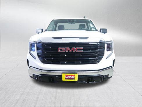 Used 2024 GMC Sierra 1500 Pro w/ Pro Value Package image 2
