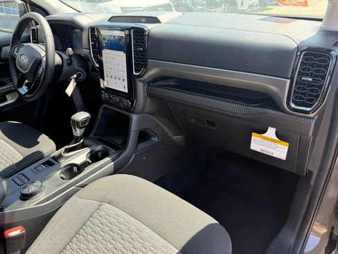 New 2025 Ford Ranger XLT w/ FX4 Off-Road Package AWD/4WD image 9