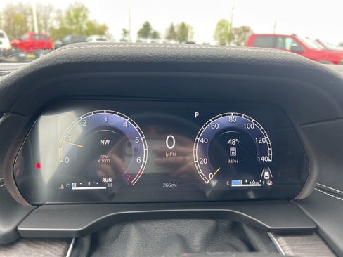 New 2026 Jeep Grand Cherokee L Limited AWD/4WD image 13
