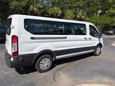 Used 2024 Ford Transit 350 XLT RWD image 3