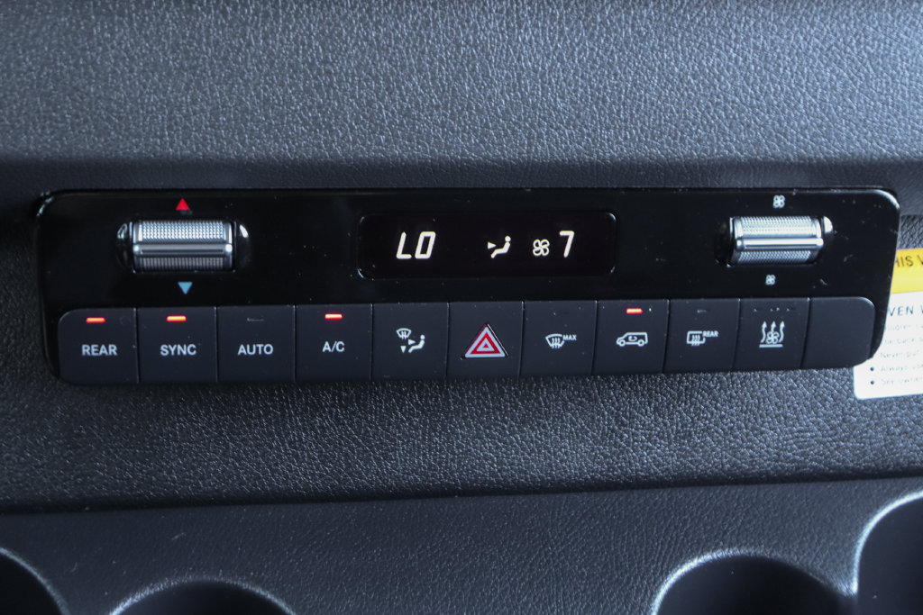 Used 2026 Mercedes-Benz Sprinter 2500 image 35