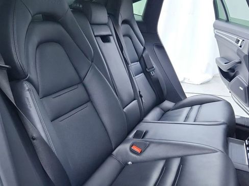 Used 2019 Porsche Panamera Turbo image 35