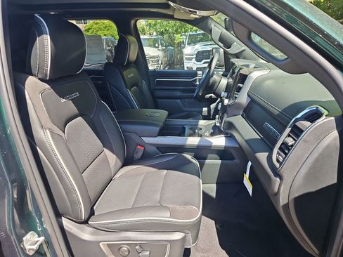 New 2026 RAM 1500 Laramie AWD/4WD image 16