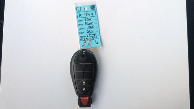 Used 2021 RAM 1500 Classic SLT AWD/4WD image 31