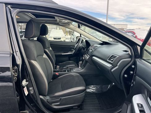 Used 2017 Subaru Crosstrek 2.0i Premium w/ Moonroof Package image 27