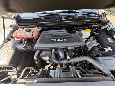 Used 2021 RAM 1500 Limited w/ Protection Group image 10